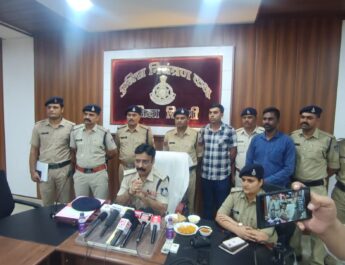 मुख्य आरोपी घनश्याम प्रजापत गिरफ्तार, ब्लैकमेलिंग और पैसों का लालच बना हत्या का कारण