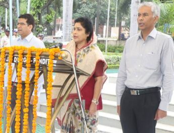 मंत्रालय में हुआ राष्ट्र-गीत “वंदे-मातरम” एवं राष्ट्र-गान का सामूहिक गायन